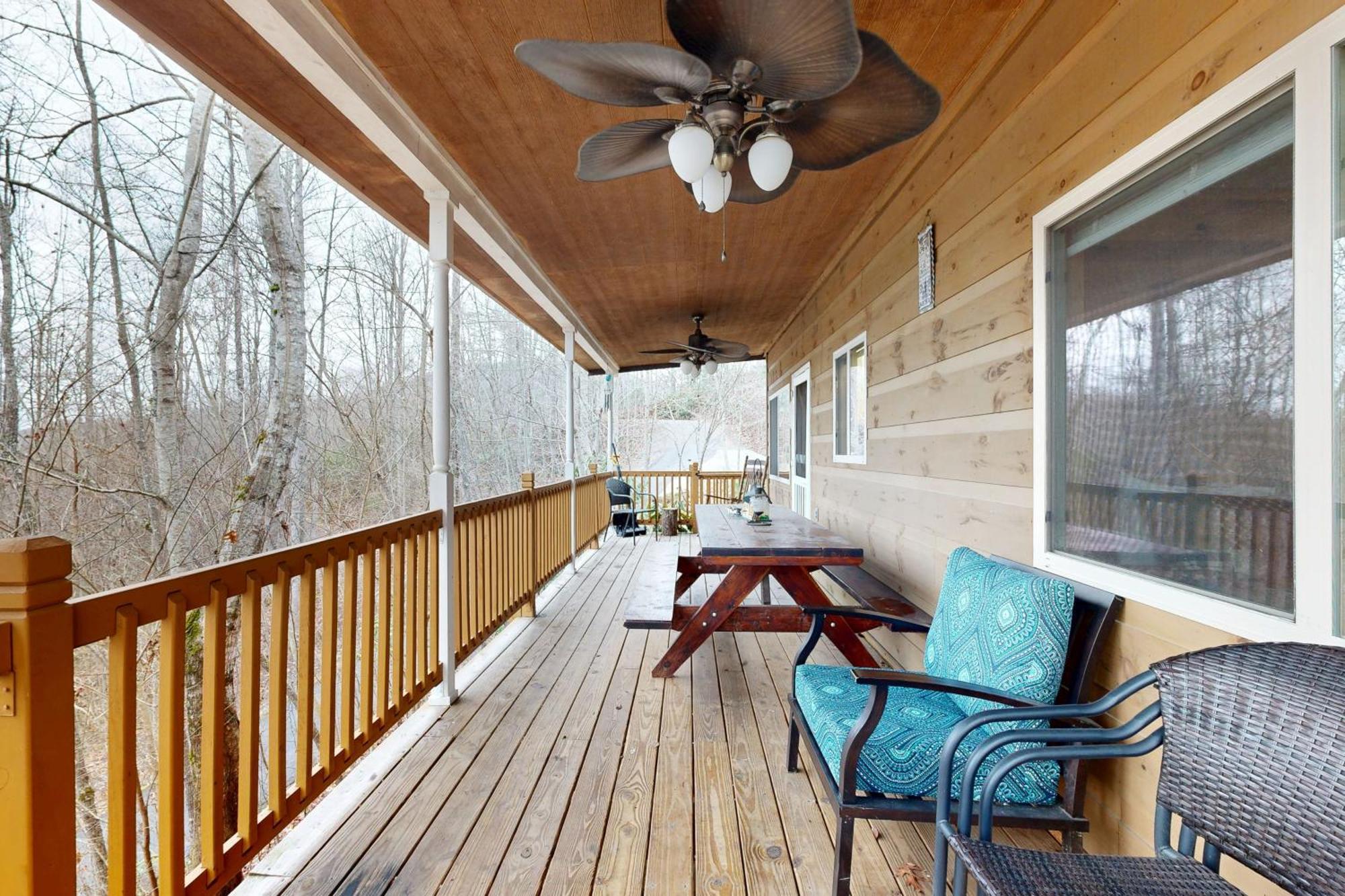 2 Bed 2 Bath Vacation Home In Whittier V Экстерьер фото